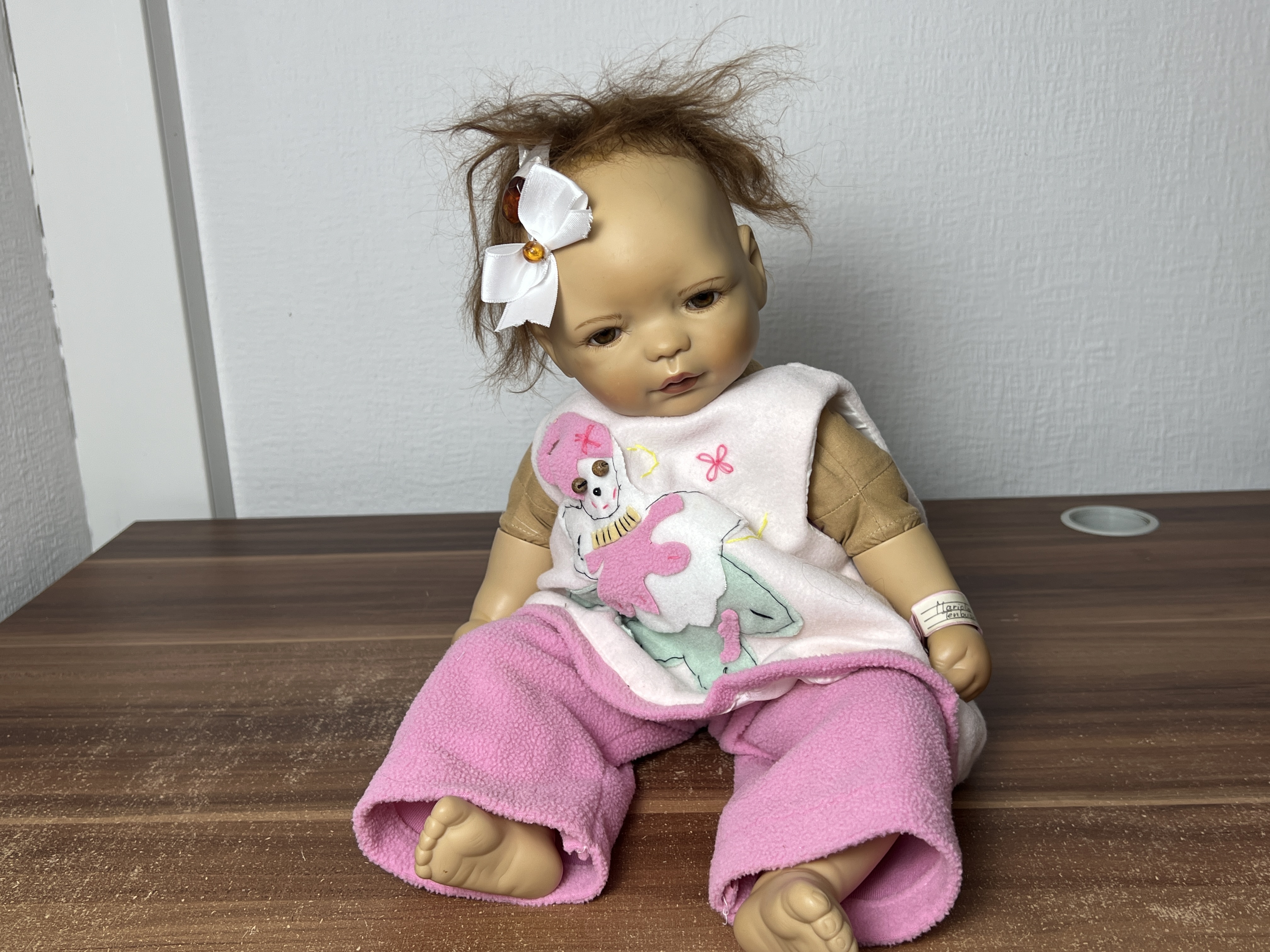 Künstlerpuppe Sigikid Vinyl Puppe 52 cm. Top Zustand  