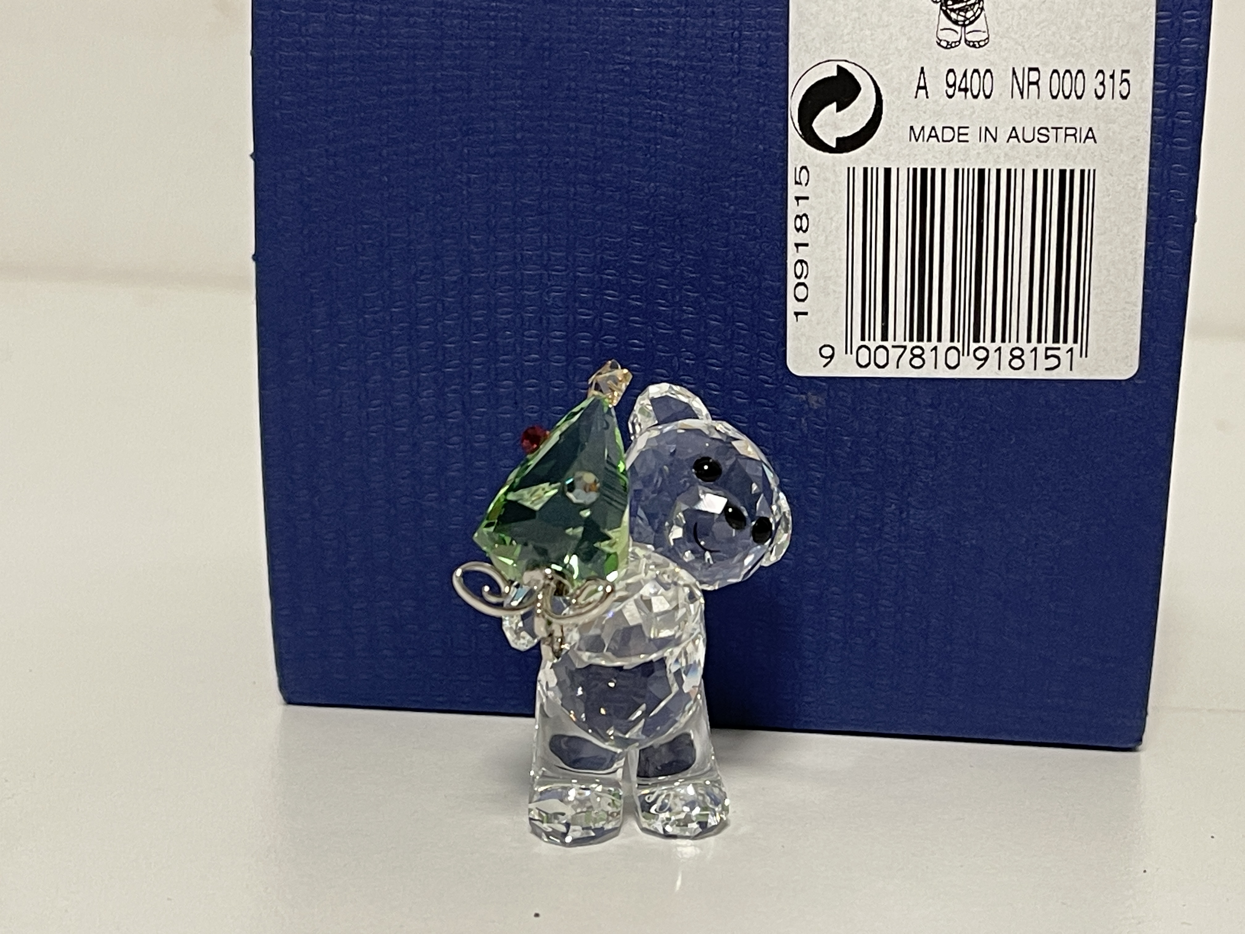 Swarovski Figur 1091815 Kris Bär 2011 Weihnachten 4,4 cm Ovp Zertifikat Top Zustand  