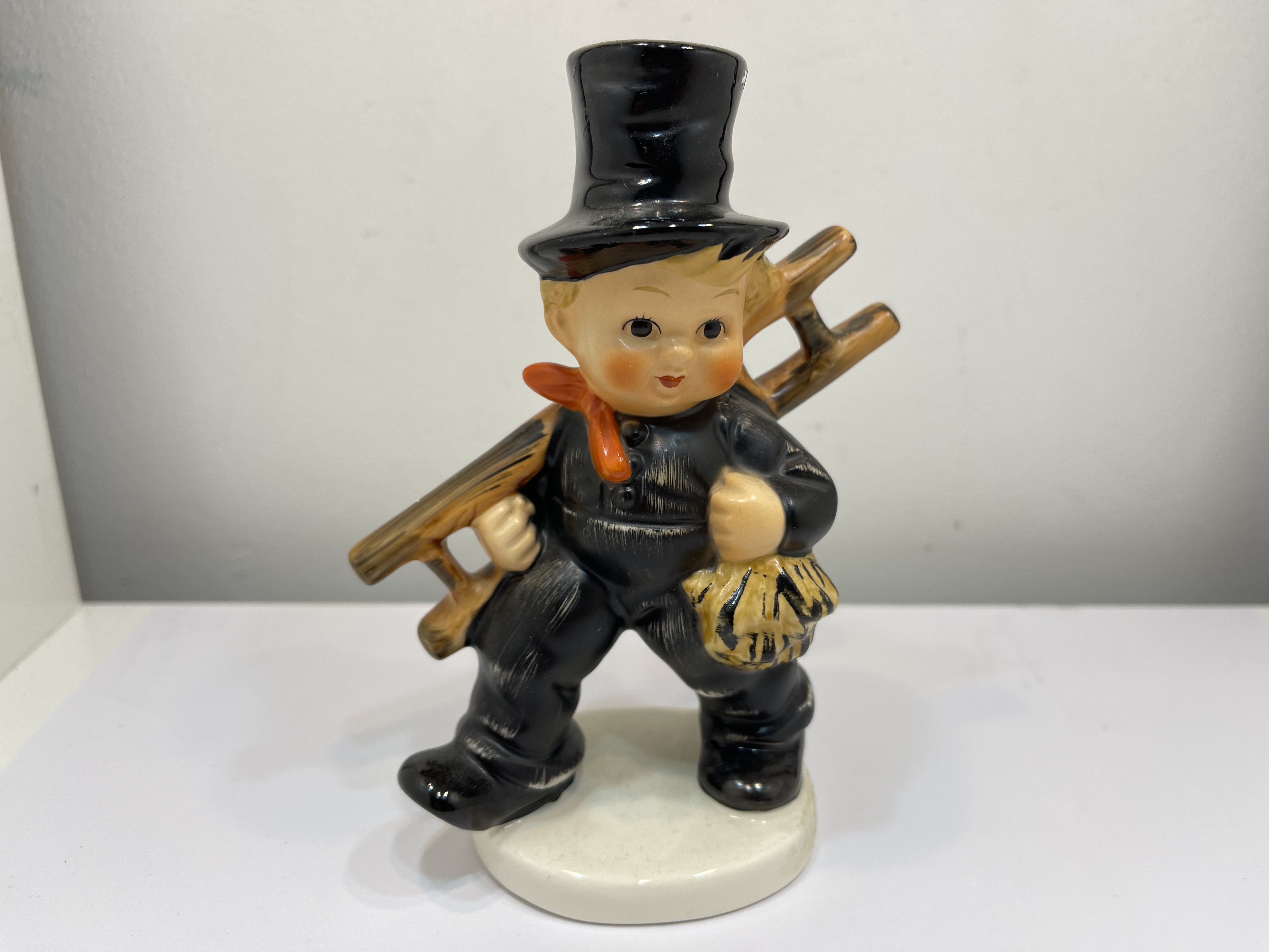  Goebel Figur 10 740 12 Kaminfeger 14 cm. 1 Wahl. Zustand siehe Fotos 