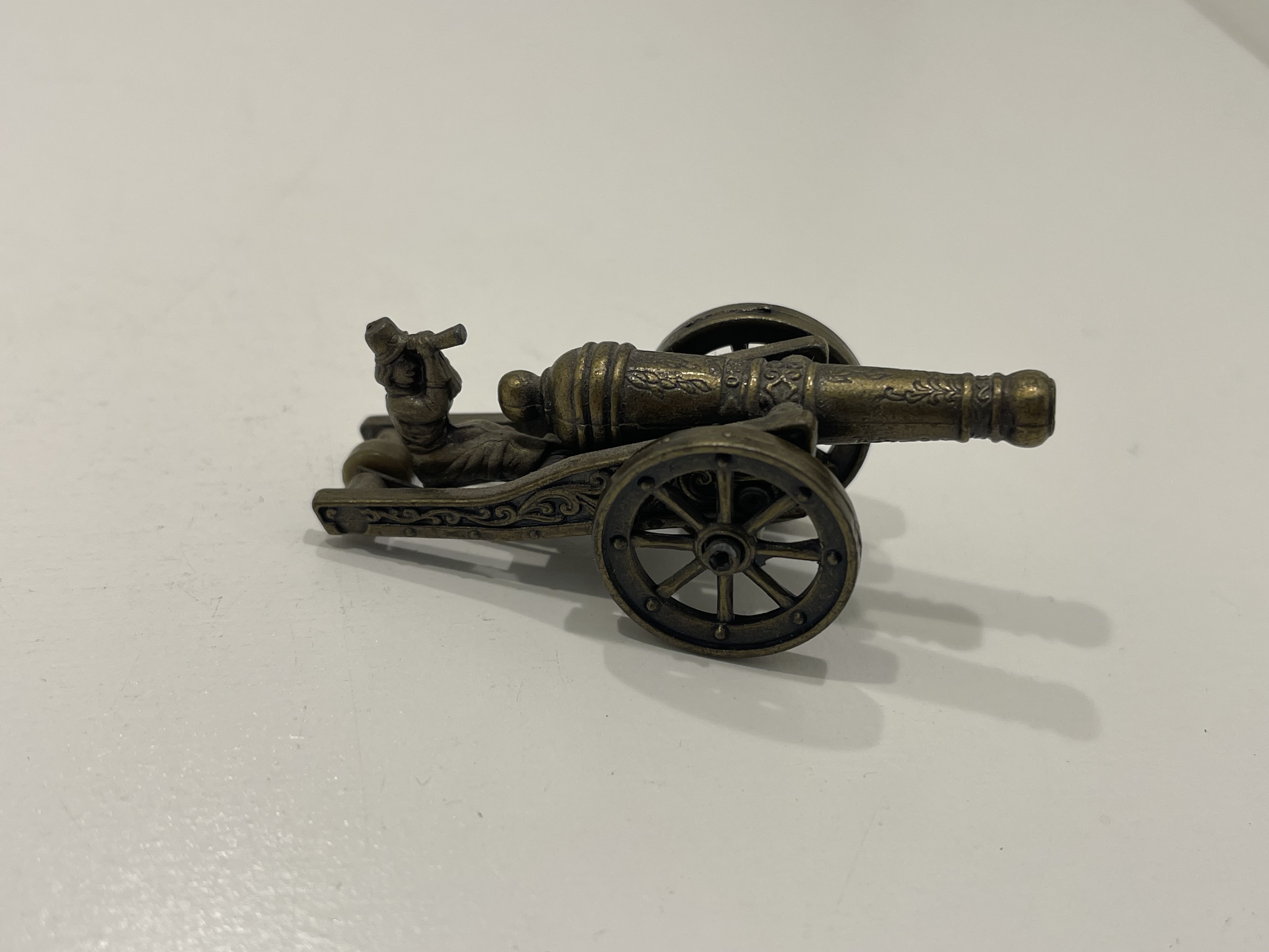 Figur Zinn Kanone 6 cm. Top Zustand     