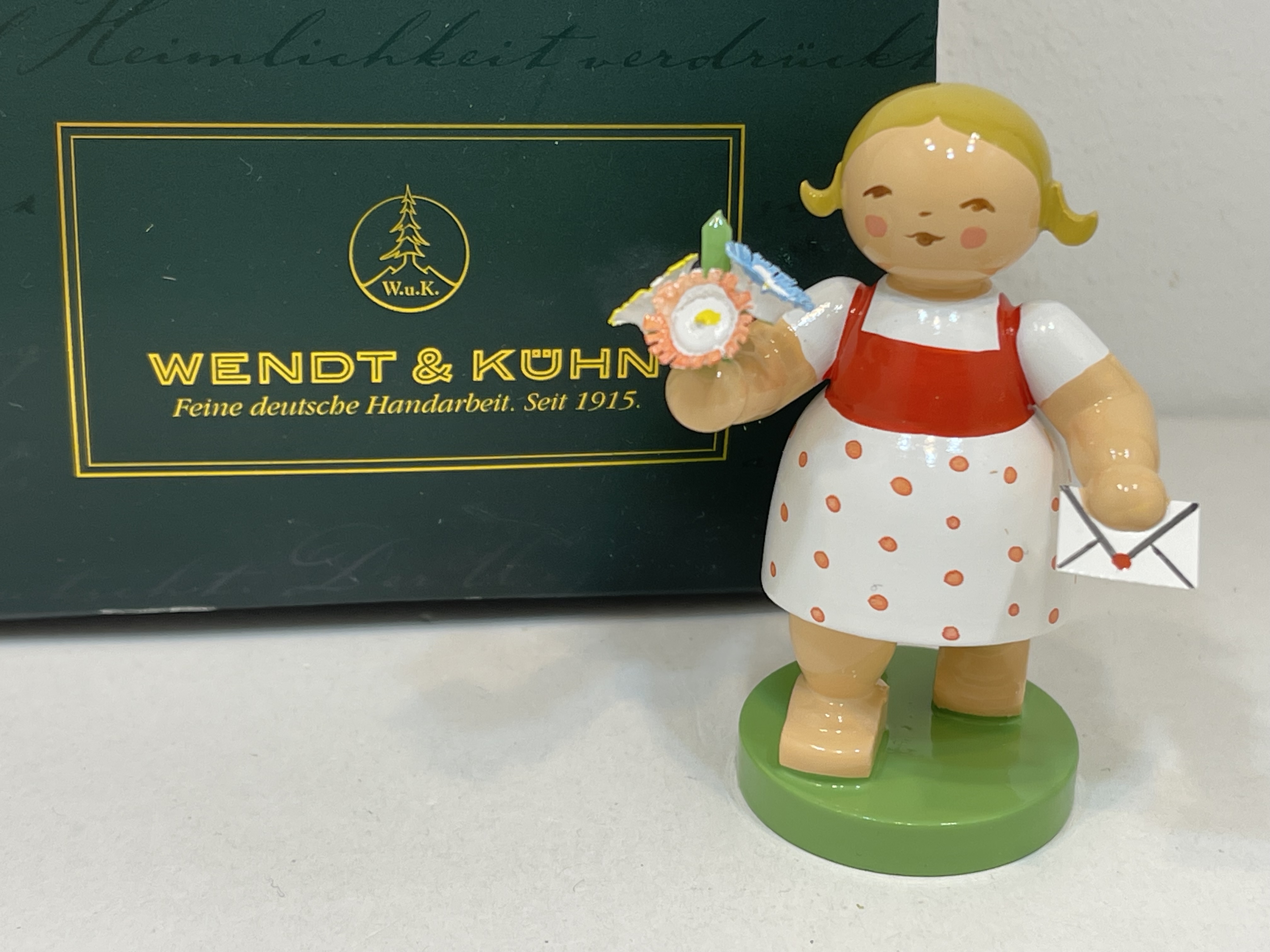 Wendt und Kühn Sammler Erzgebirge Figur 6,5 cm + OVP. Top Zustand    