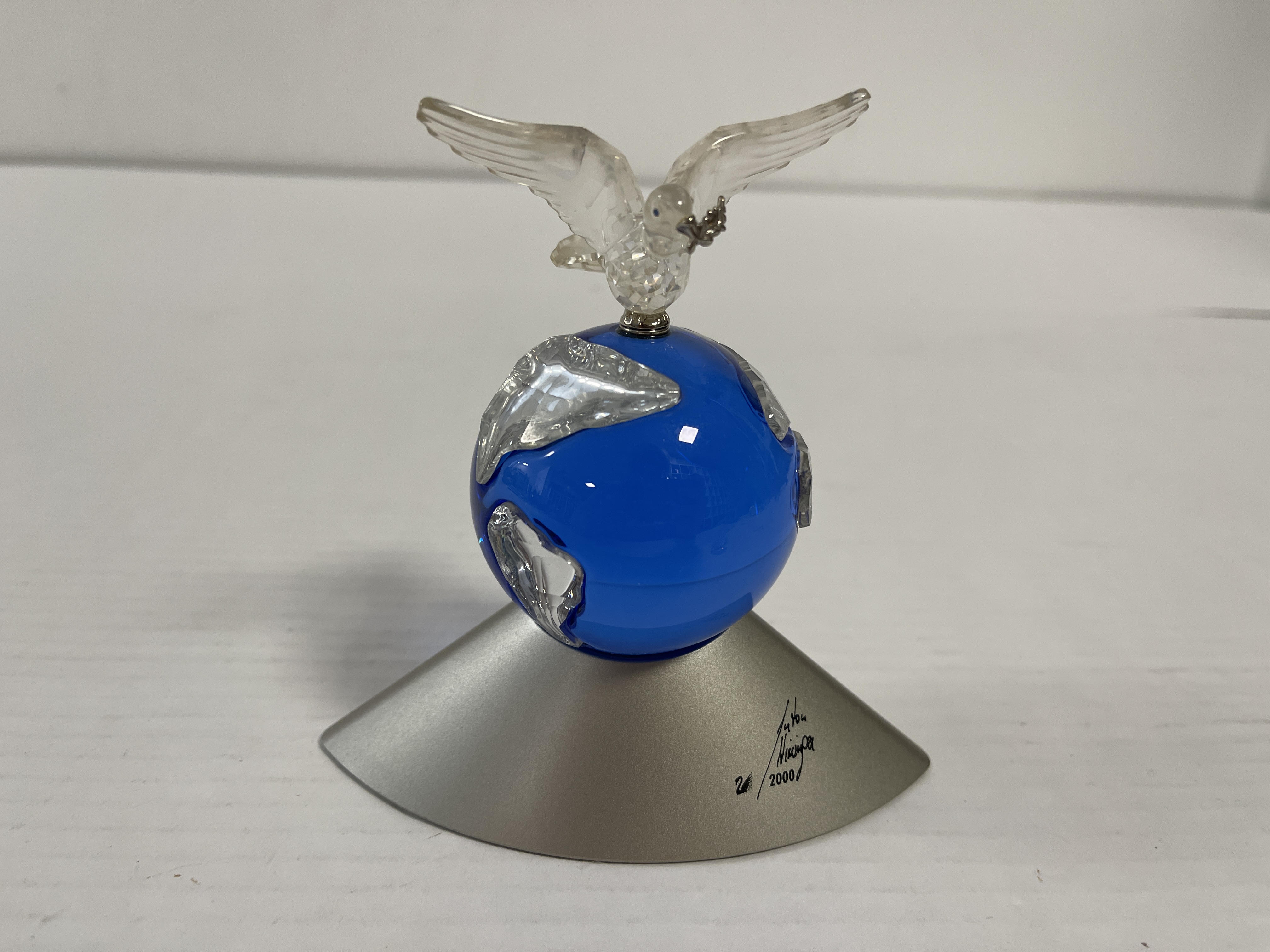 Swarovski Figur 238985 Jubiläums Crystal Planet 12 cm. Top Zustand 