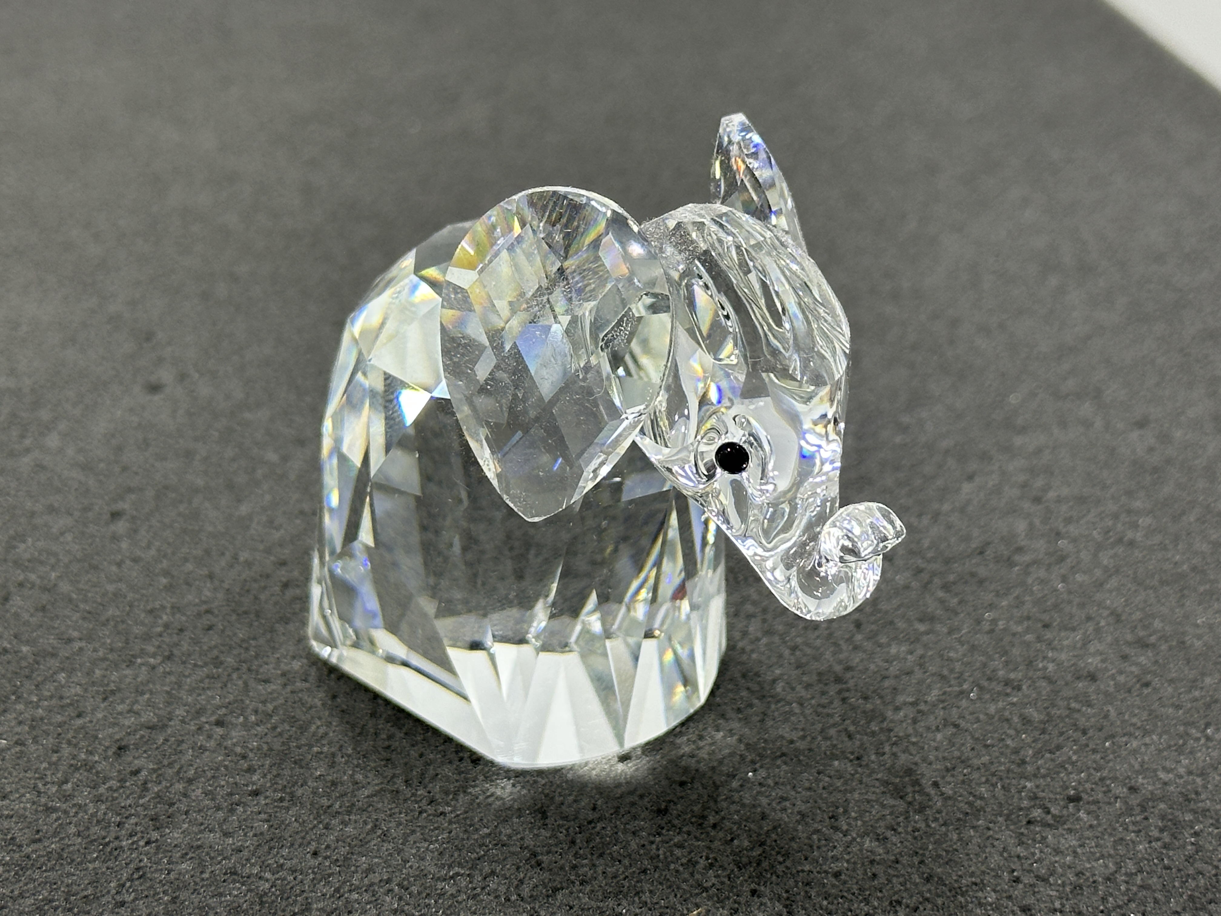  Swarovski Figur 010015 Großer Elefant 7 cm. Zustand siehe Fotos