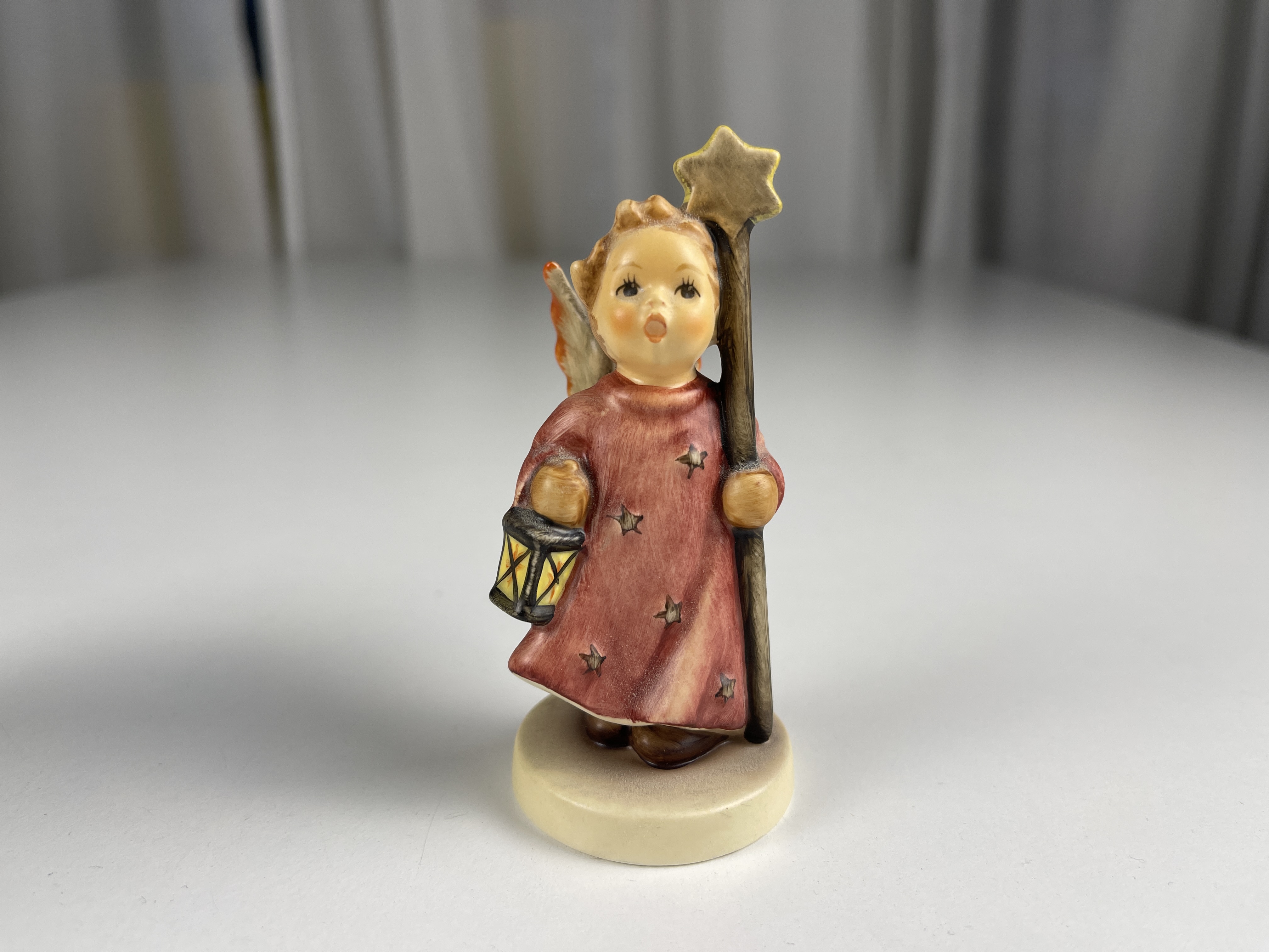 Hummel Figur 343 4/0 Weihnachtslied 8 cm. 1 Wahl Top Zustand   