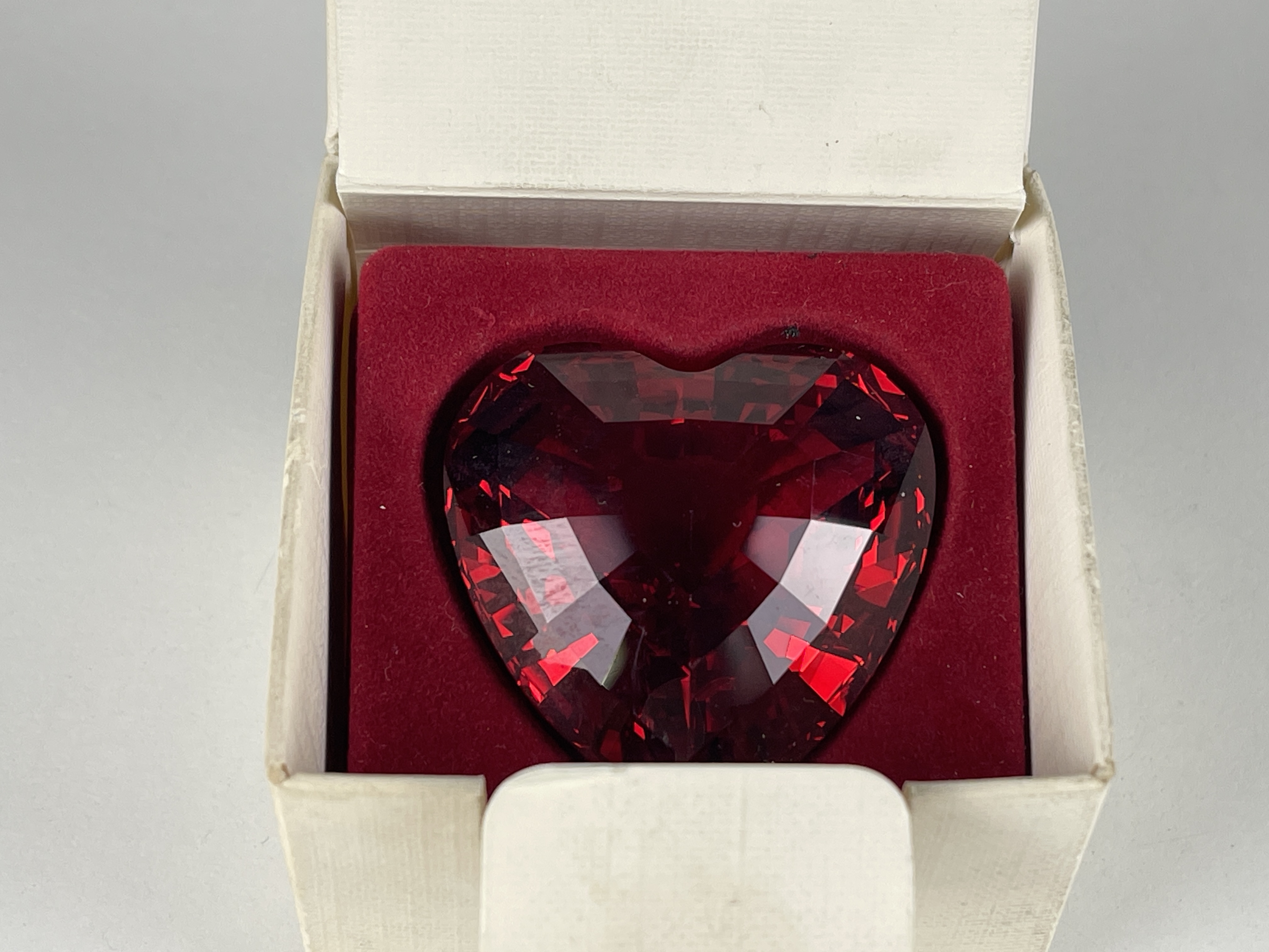 Swarovski Figur Herz Rot 4,5 cm. Ovp - Top Zustand.   