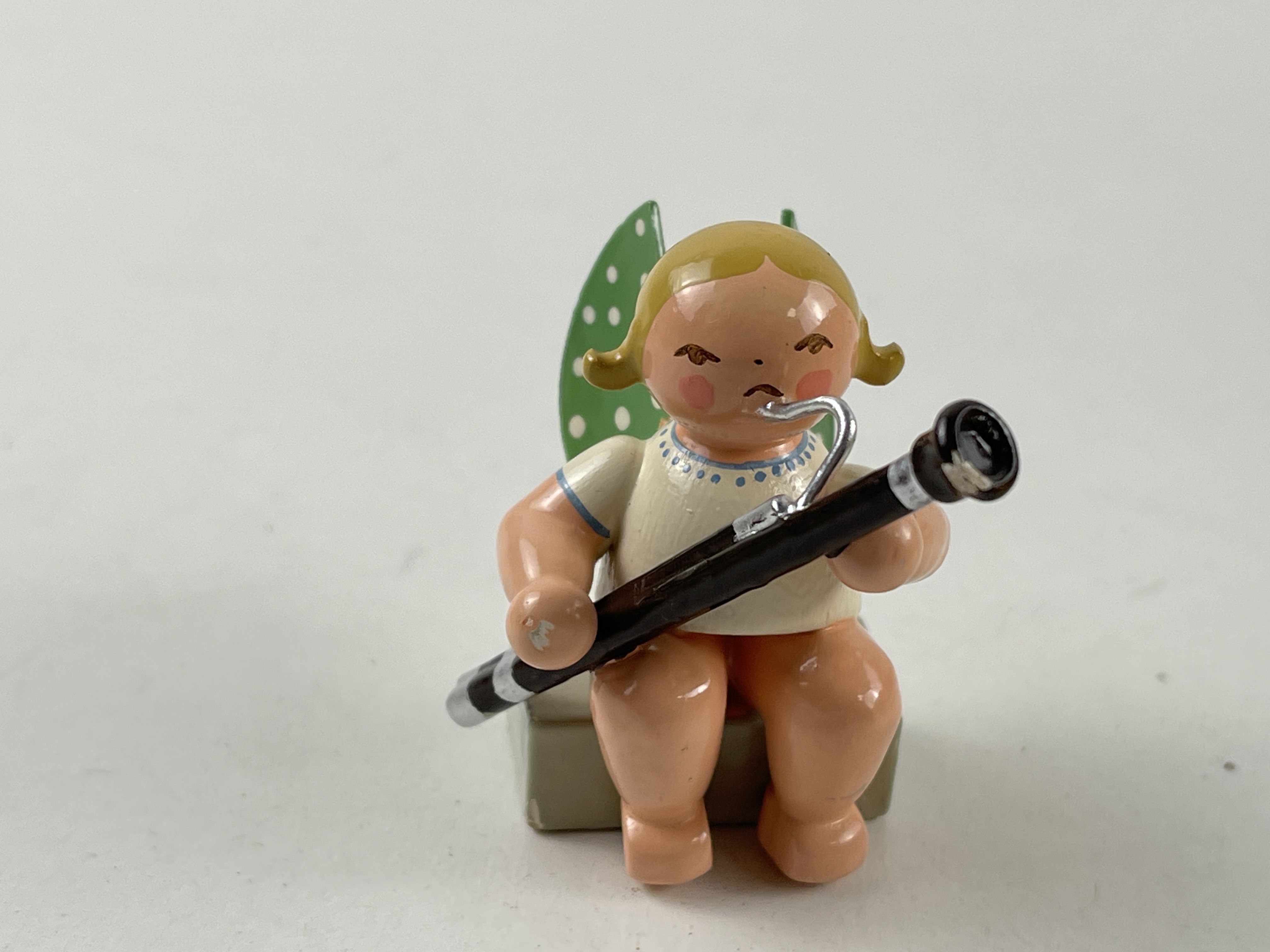Wendt und Kühn Erzgebirge Figur Engel 5 cm. Top Zustand    