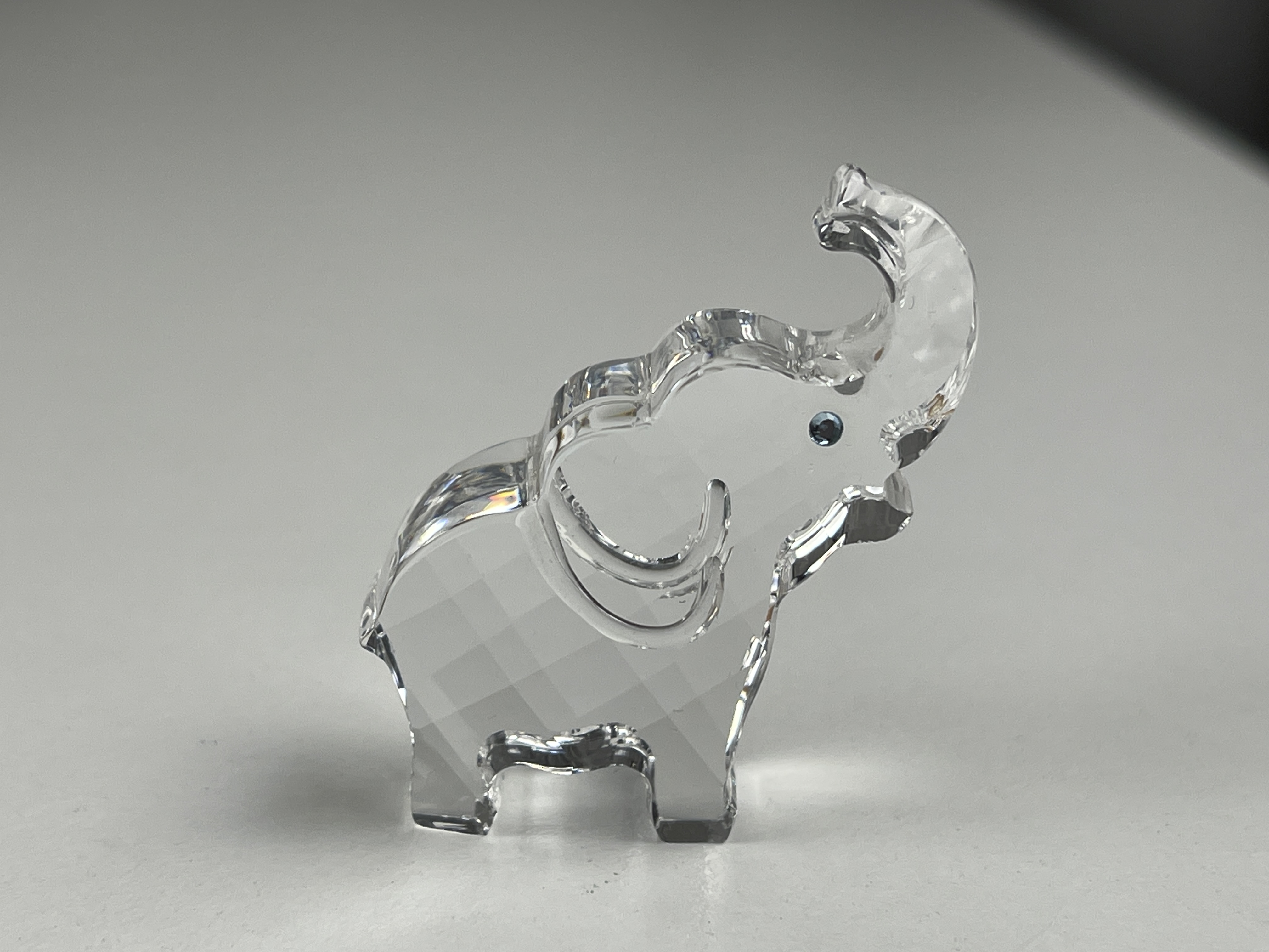 Swarovski Figur  665041 Elefant 4,5 cm. mit Ovp Zertifikat  Top Zustand.  