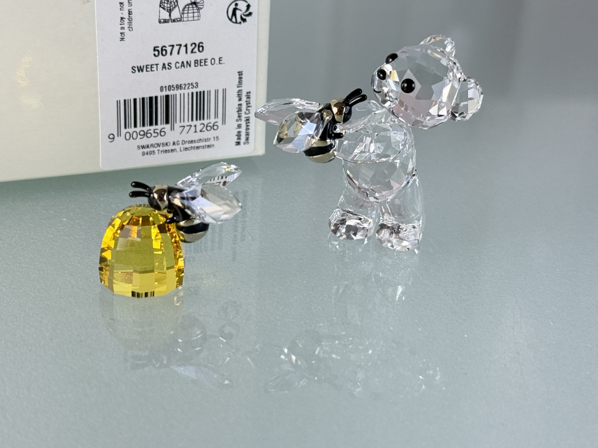Swarovski Figurine 5677126 Crystal Bear Sweet Honigbienen 2