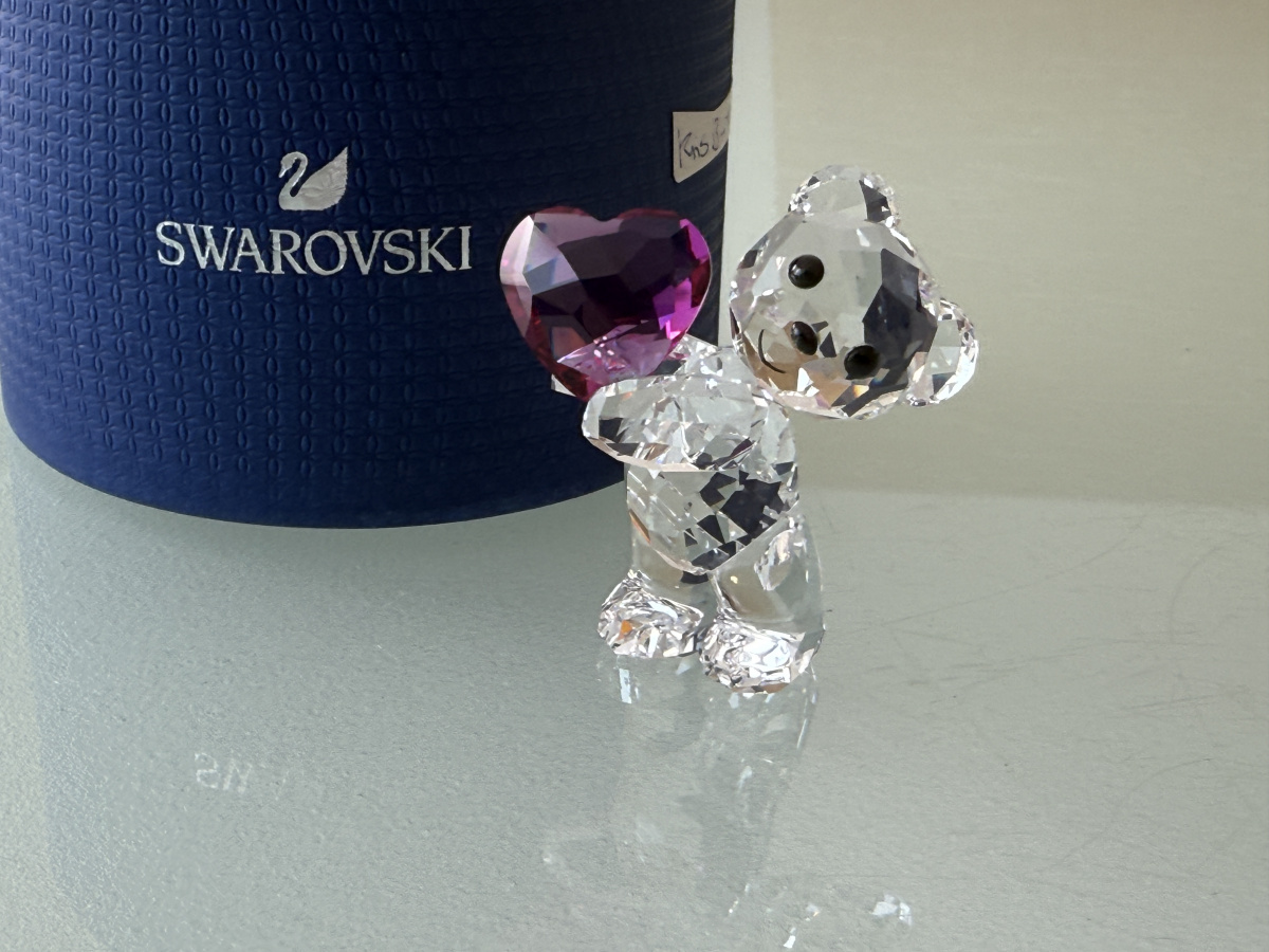 0E3DEFB8-FF1E-4A62-8168-