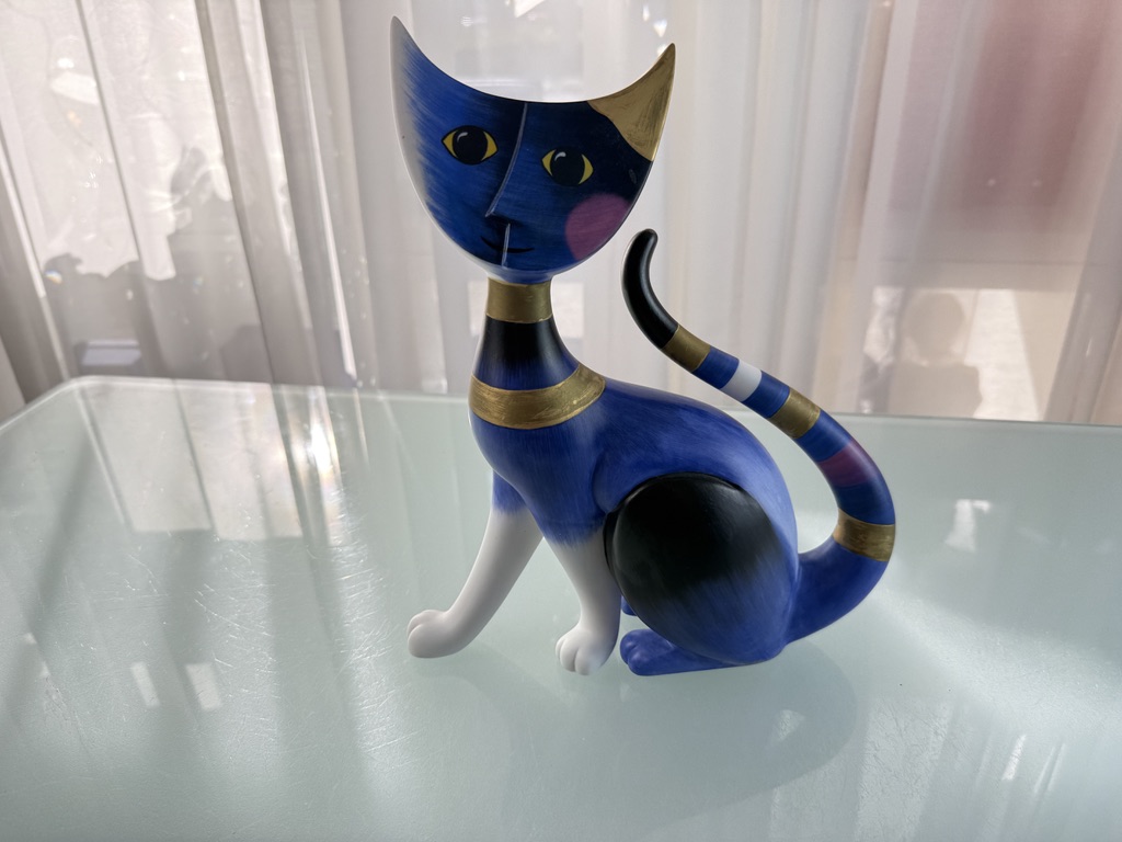 Goebel Cat Figurine Rosina Wachtmeister Sitting Cat 3 Porcelain Mama and Kitty
