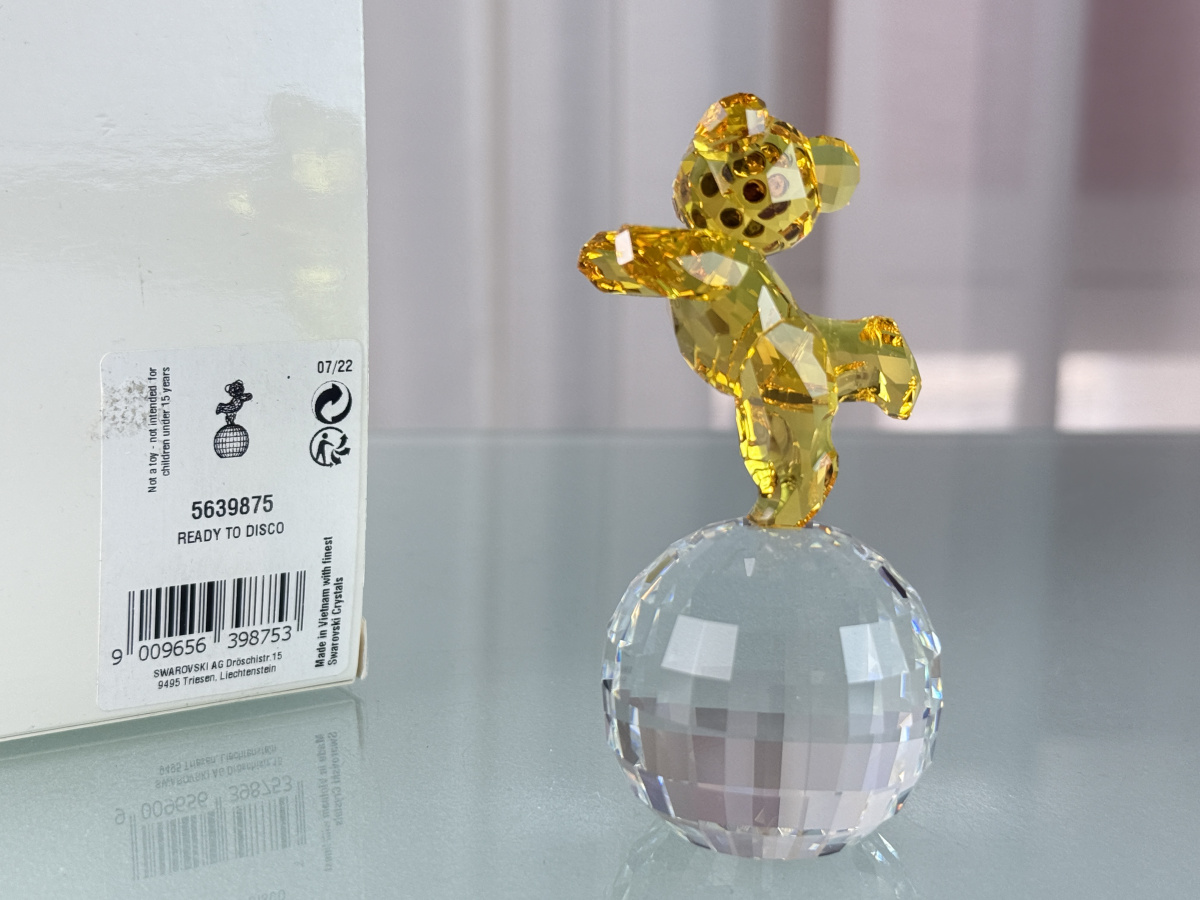 Swarovski Figurine 5639875 Kris Bear Ready to Disco 8.3 cm