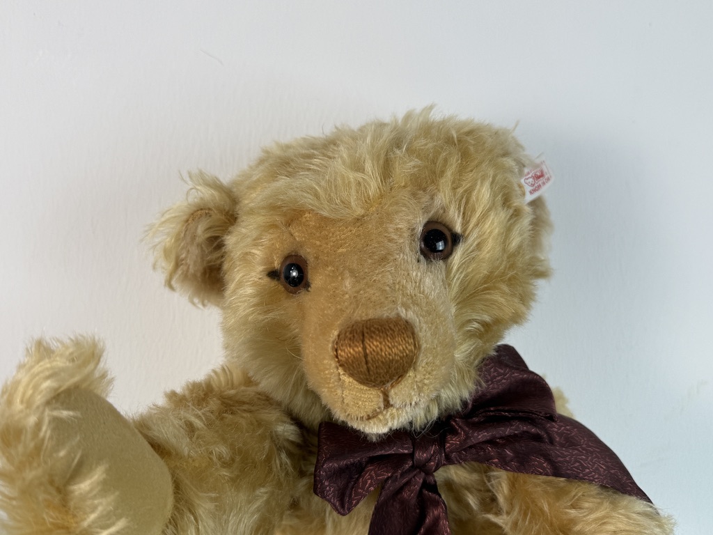Steiff Animal 670374 Jahrtausend Teddy Bear 16 7/8in Pot