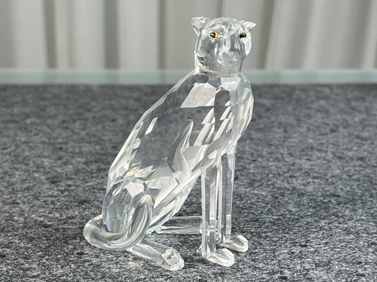 かつちゃん Swarovski Figure Crystal Figure 183225 Cheetah 9.5 cm. Top