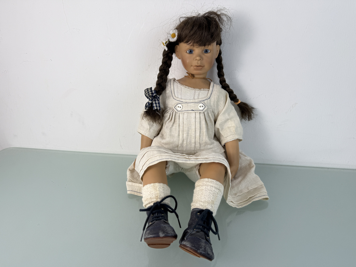 （訳ありセール 格安） Doll Artist Bettina Cm 63 Doll Vinyl Hirsch Feigenspan 人形