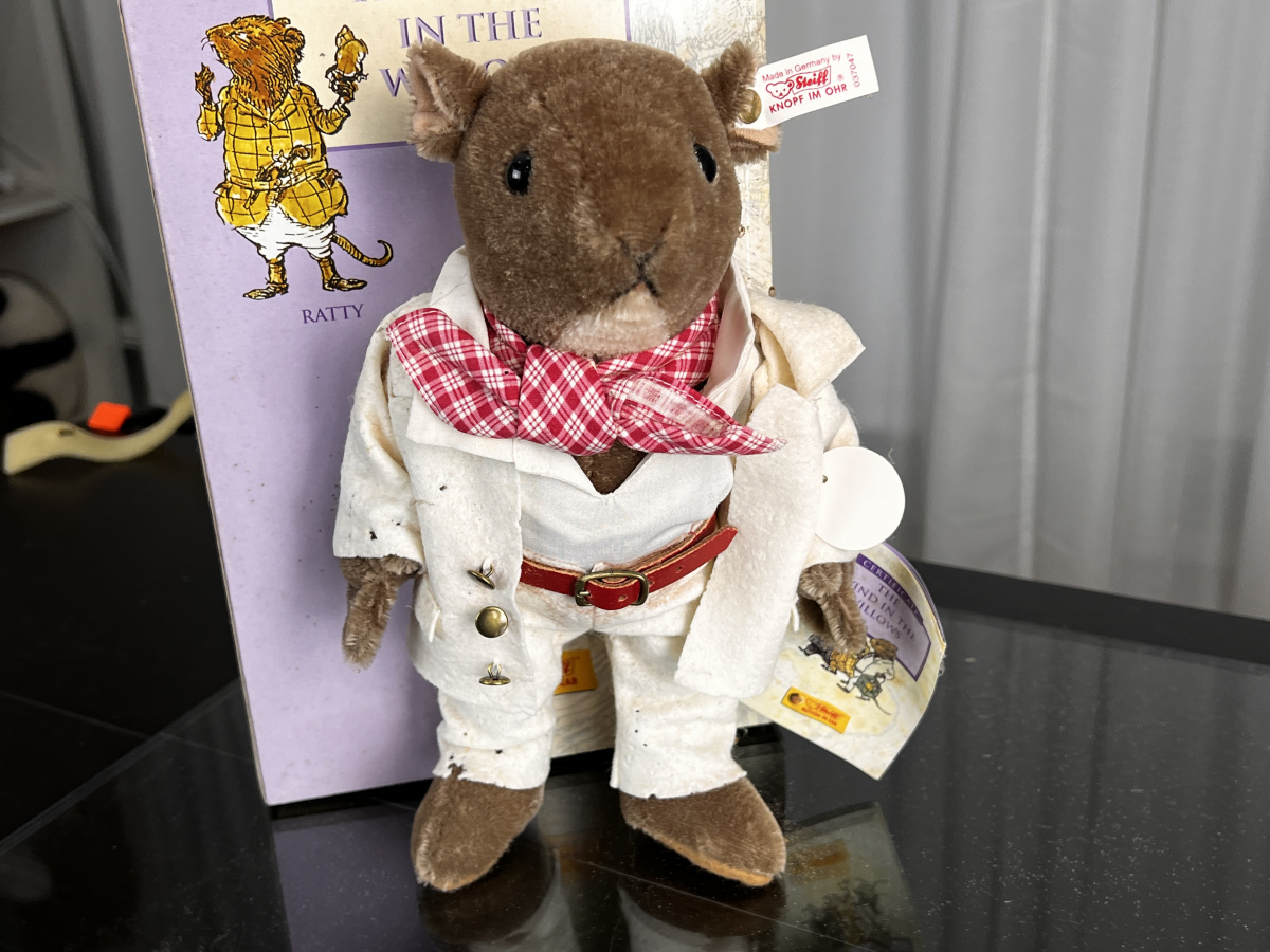 Steiff Animal 037047 Classic Rat 26cm. Excellent Condition | eBay