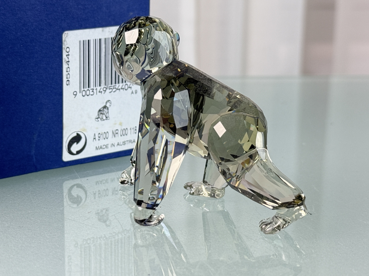 Swarovski Figur 955440 Gorilla Jungtier 6 cm. Ovp