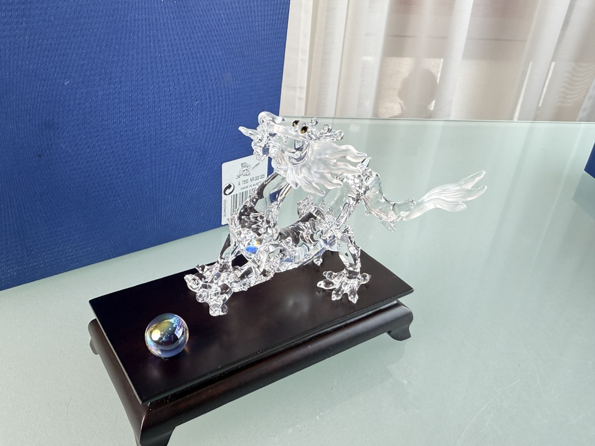 Swarovski Figurine 238202 Zodiak Dragon 5 7/8in Boxed