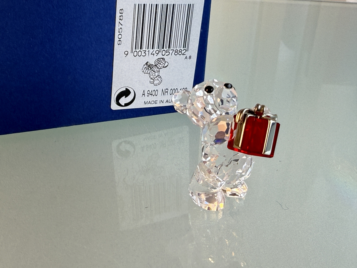 立体・オブジェ Swarovski Kris Bear Especially For You Amazon.com: Swarovski Kris Bear UNA Bear : Home & Kitchen