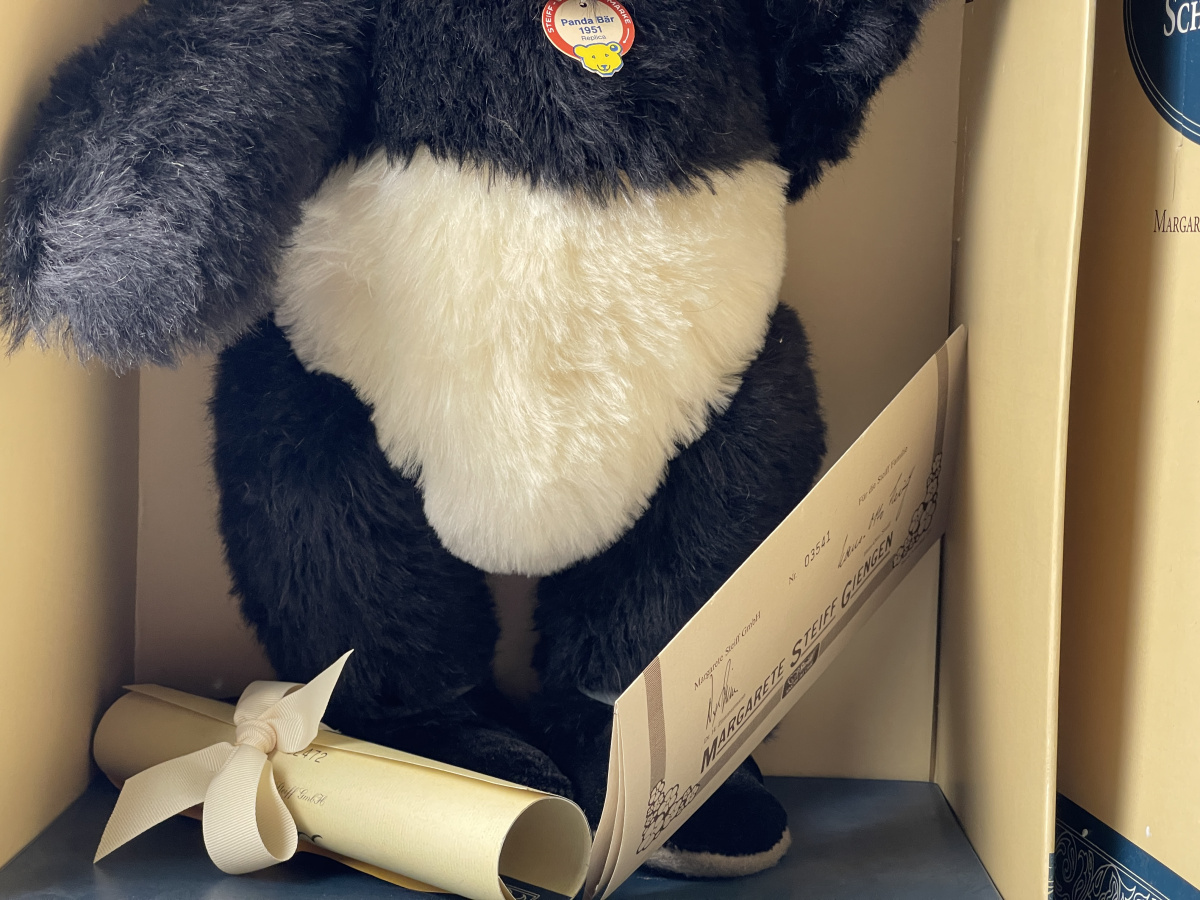 Steiff animal 408335 panda teddy bear 50 cm with original