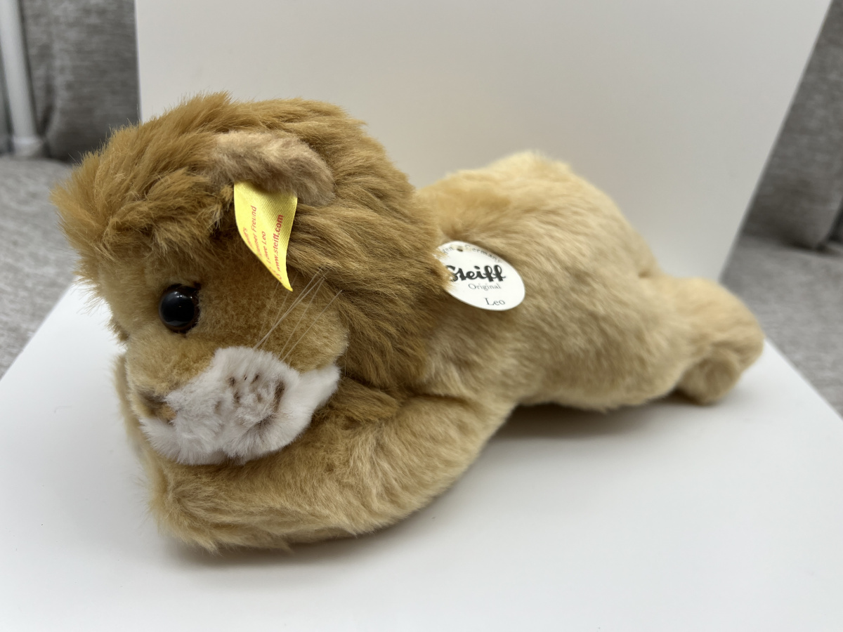 Amazon.com: Fluff & Tuff Leo The Lion : Toys & Games