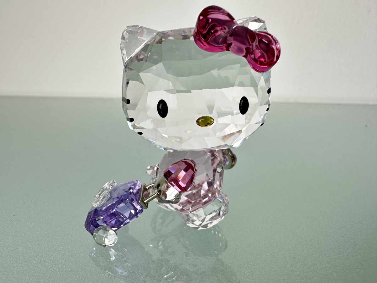 Swarovski Hello kitty置物 IMG_6891_(1).JPG