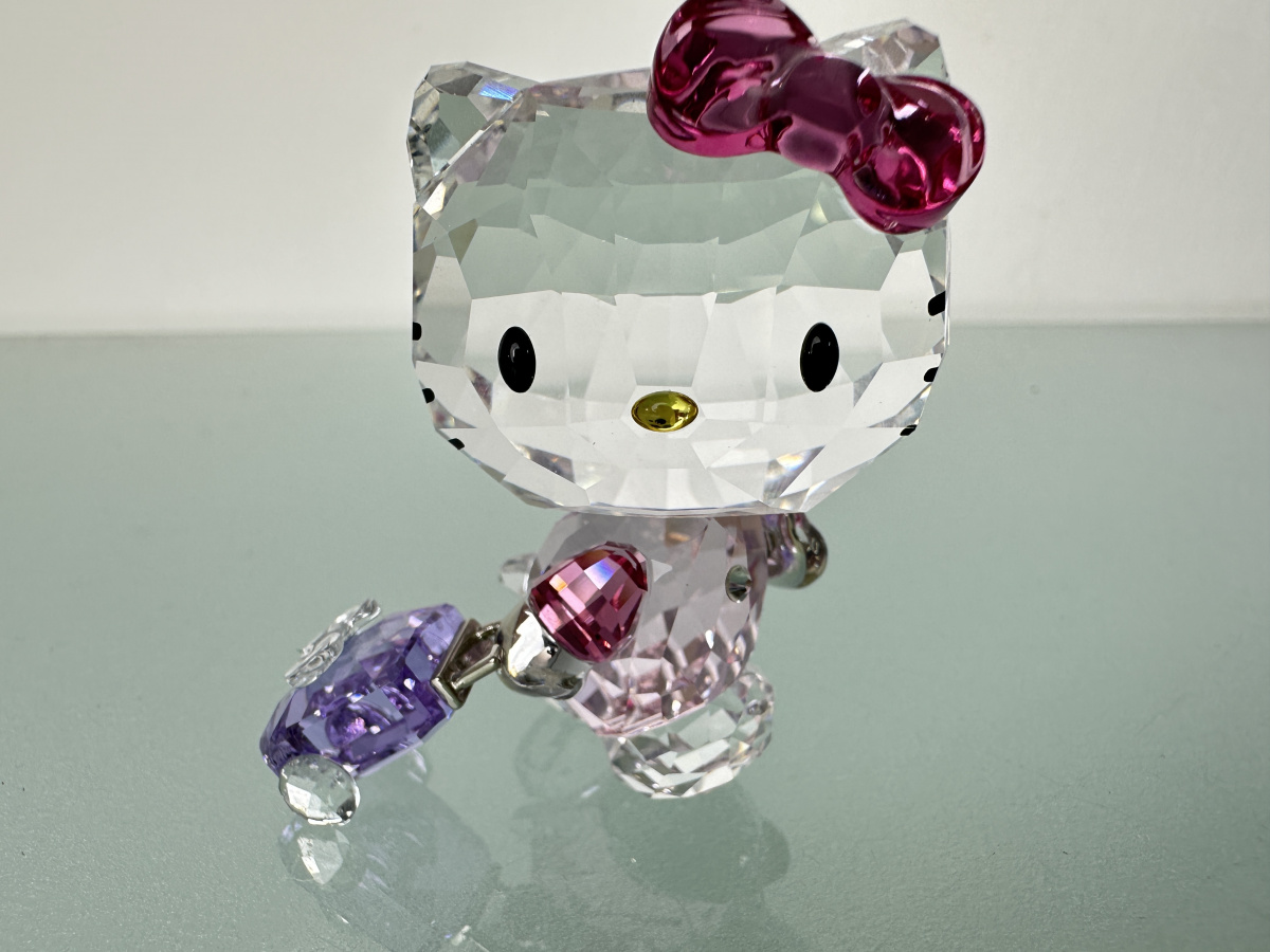 Swarovski Hello kitty置物 IMG_6894_(1).JPG